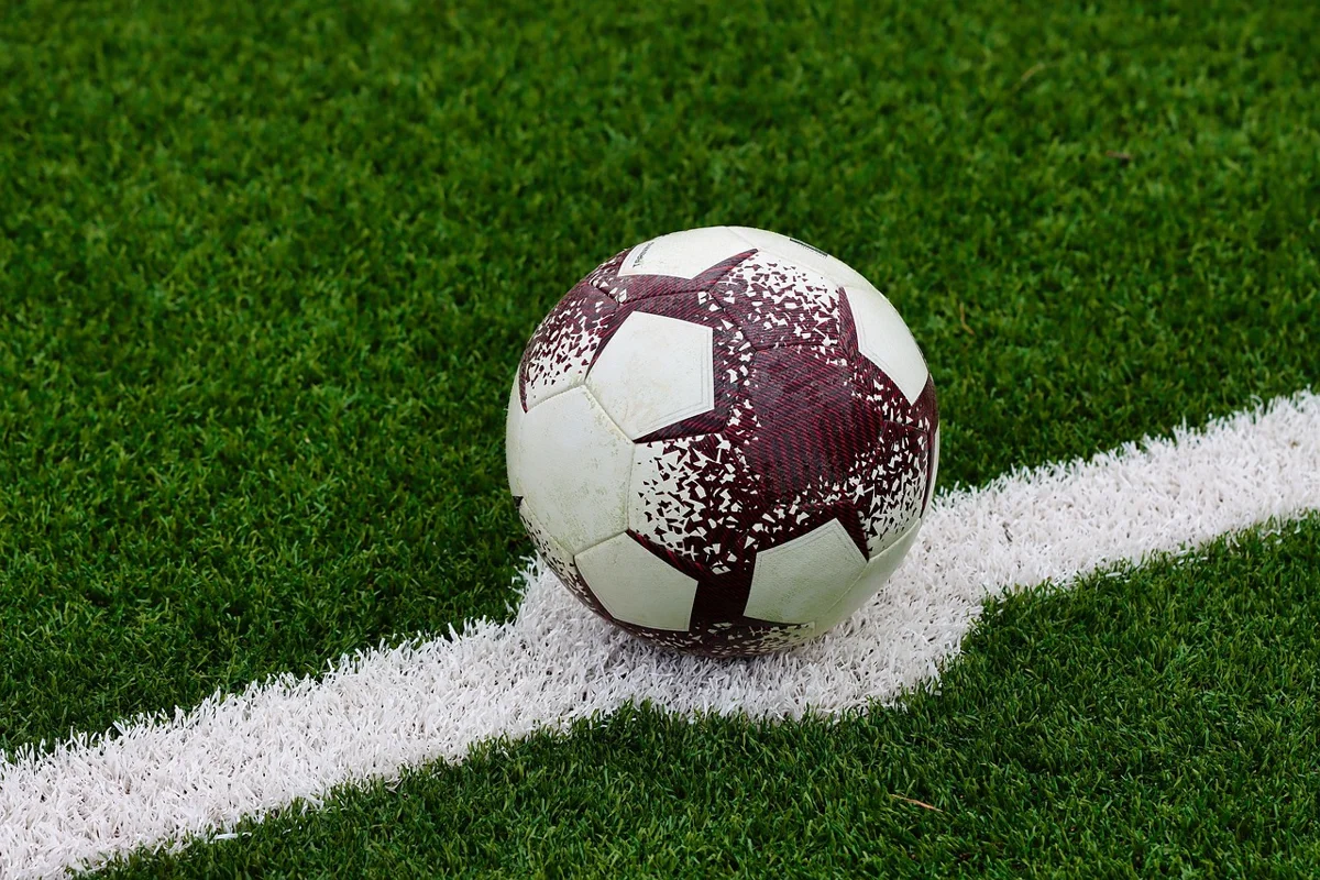 Futbolda Oyuncu Değişikliği Nasıl Yapılır: İşleyiş ve Kurallar