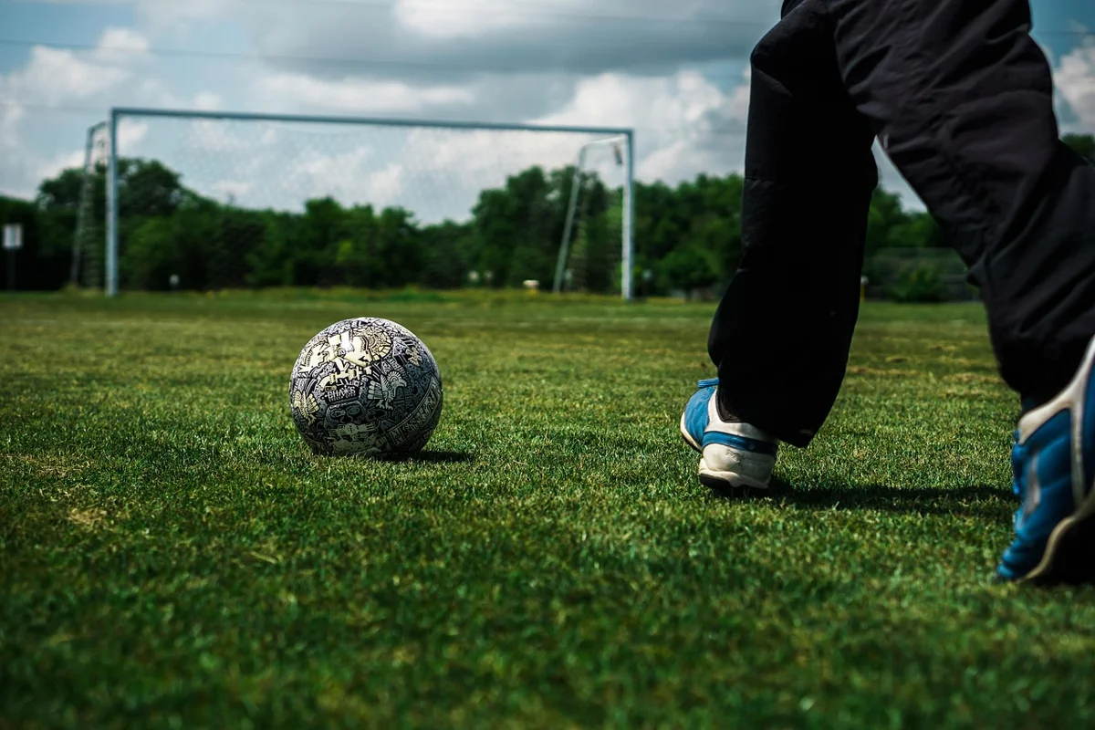 Karşılıklı Fesih Nedir: Futbolda Tanımı ve Kavramları