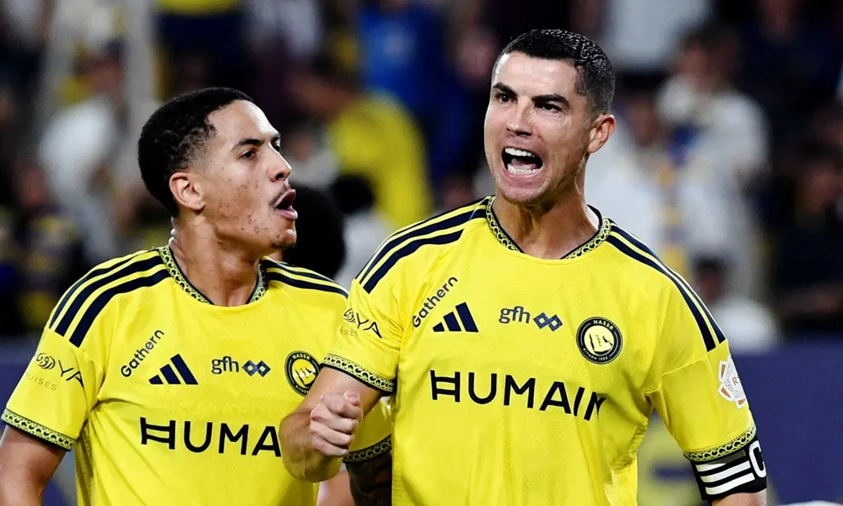 Ronaldo'dan 15 dakikada hat-trick, hedefine 15 gol kaldı