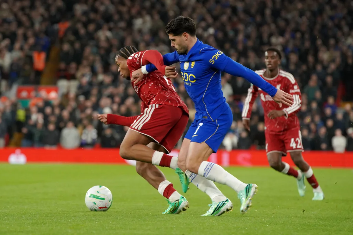 Liverpool, Chelsea'yi penaltılarda geçti