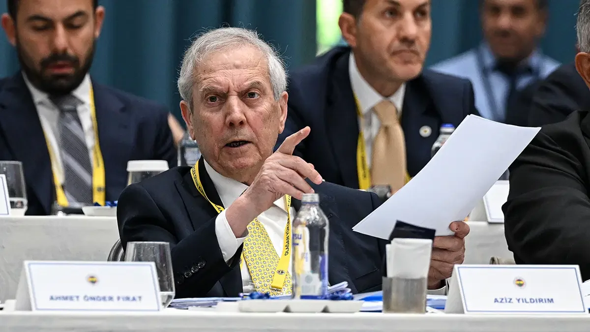 Aziz Yıldırım hoca arayışında herkesi ters köşeye yatırdı! Kritik toplantıda olay hamle