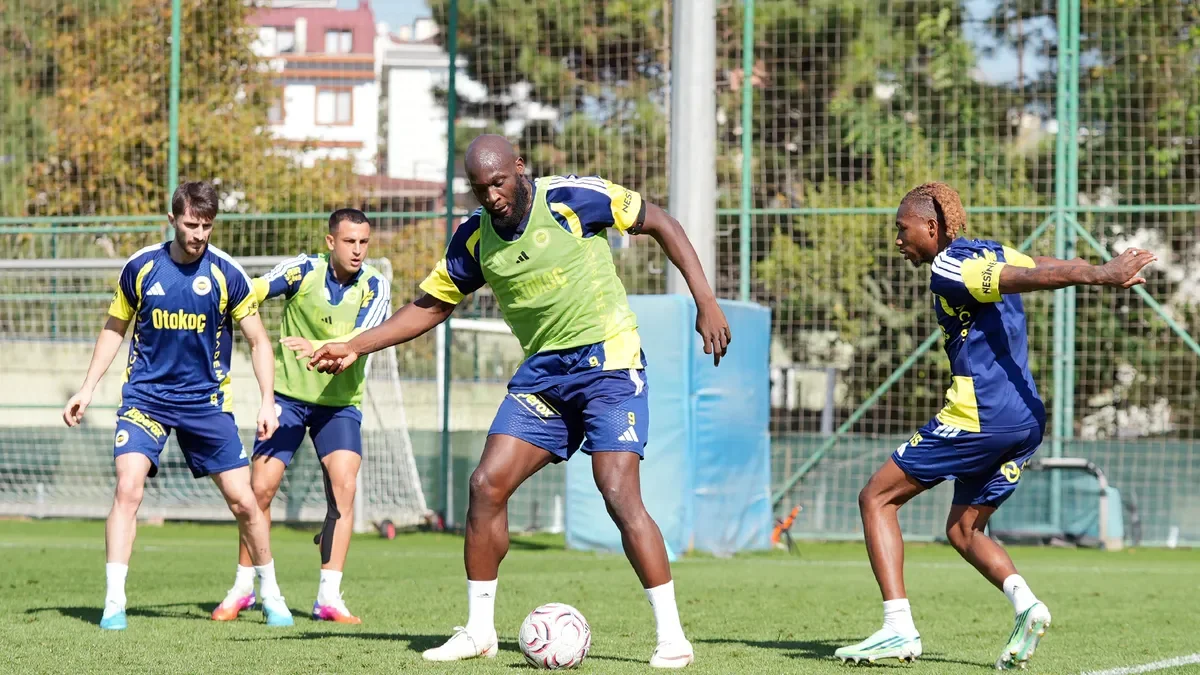 Fenerbahçe, Galatasaray derbisi hazırlığına başladı