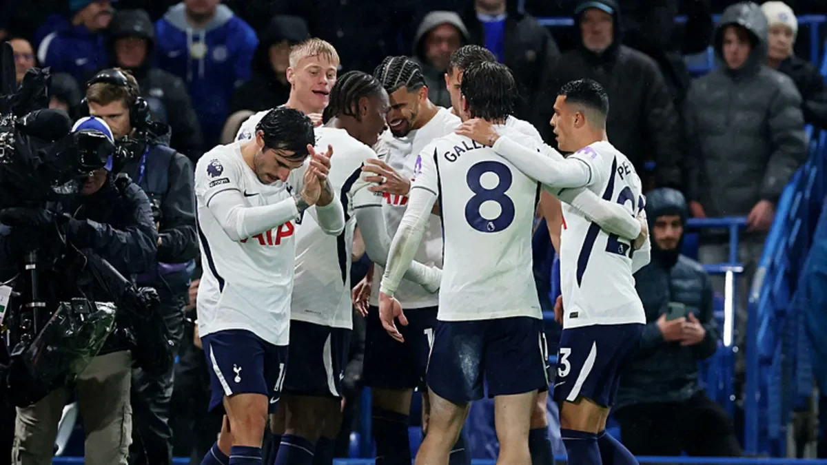 Tottenham, Londra derbisinde Chelsea'yi yıktı!