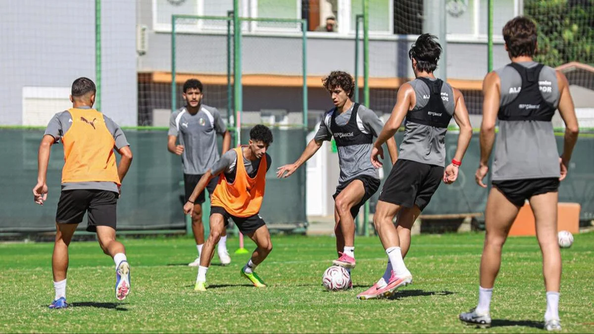 Alanyaspor, Kocaelispor maçı hazırlığına başladı