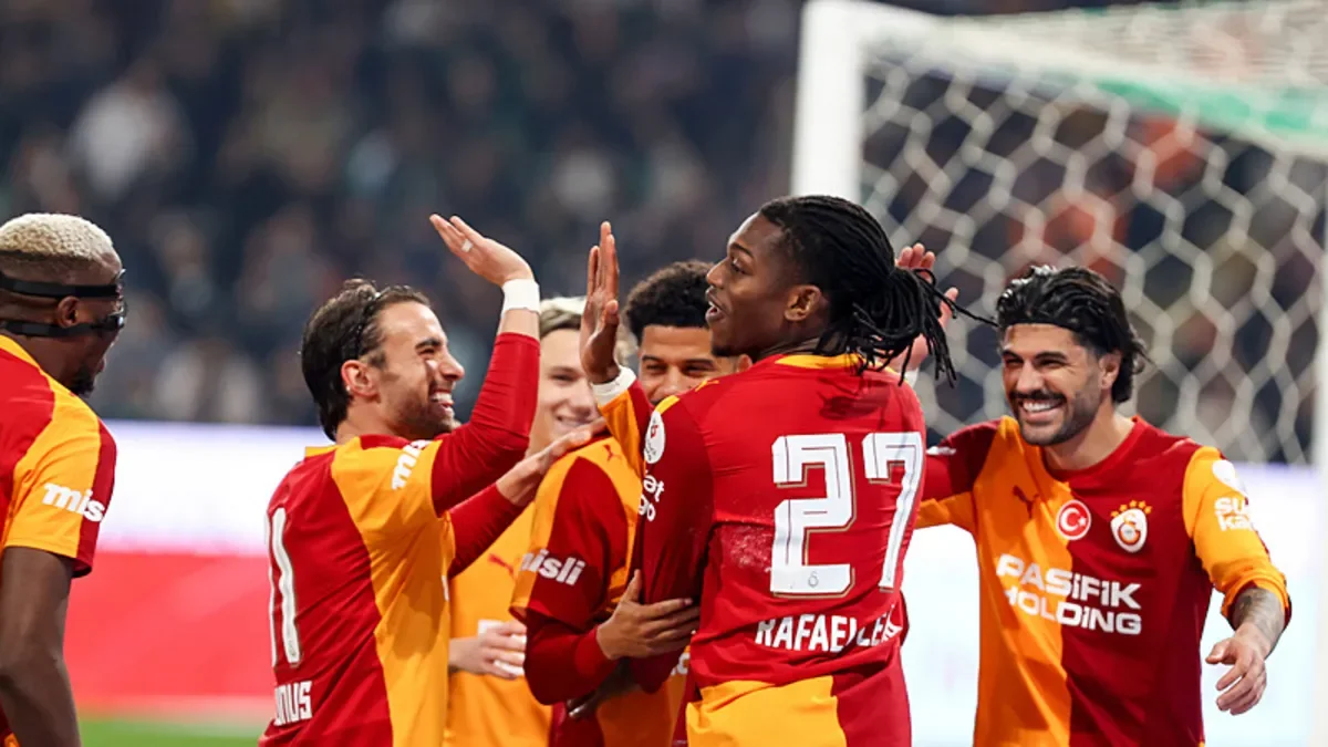 İran Persian Gulf Pro League Nedir?
