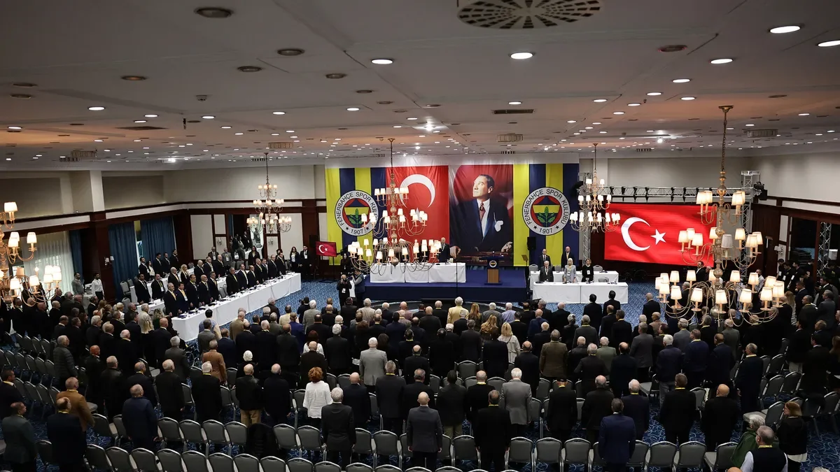 Fenerbahçe'nin net borcu 24 Ekim 2026'da açıklandı