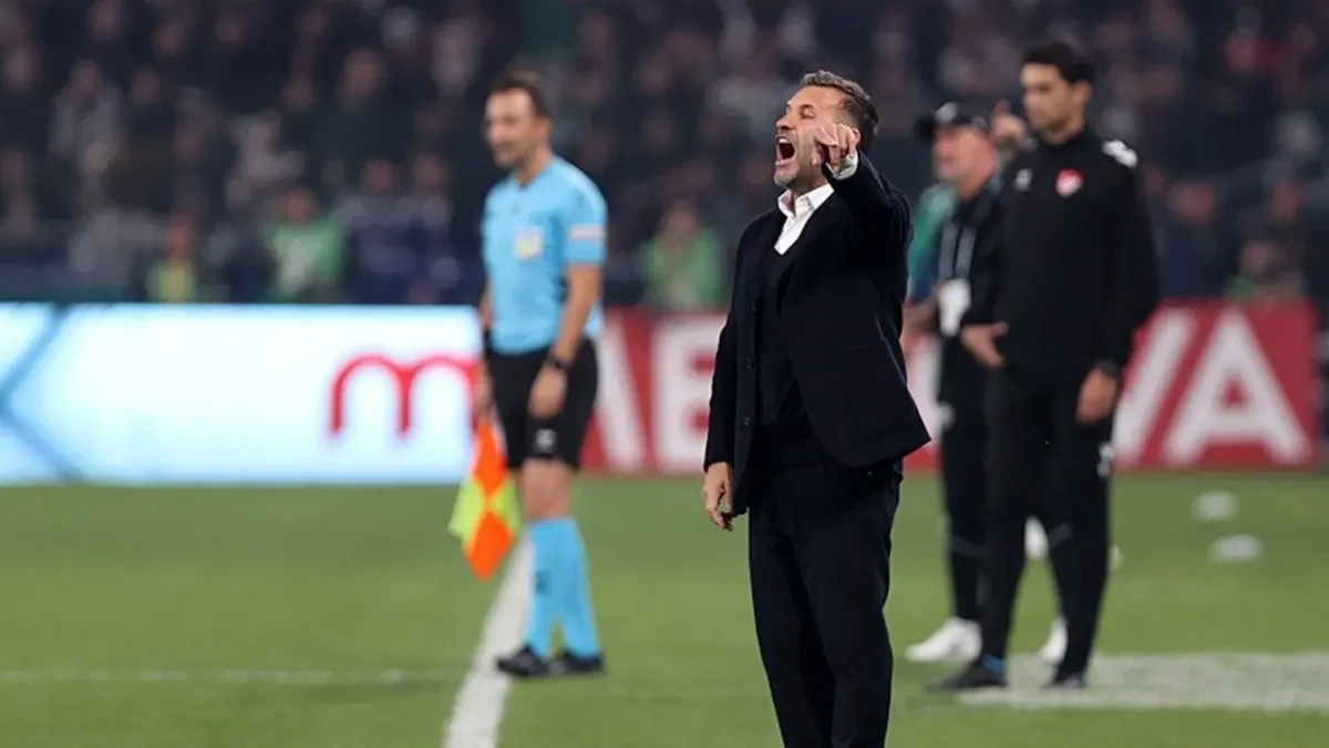 TÜMOSAN Konyaspor galibiyeti sonrası Okan Buruk: Abdülkerim'e armağan ediyorum