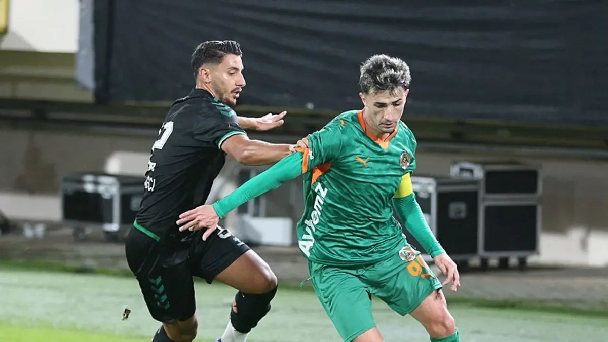 Bornova Aziz Kocaoğlu Stadyumu Nedir?