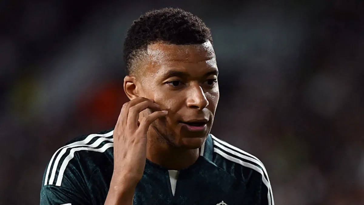 Tebas, Mbappe'nin Mao sözü için Çin'den özür diledi