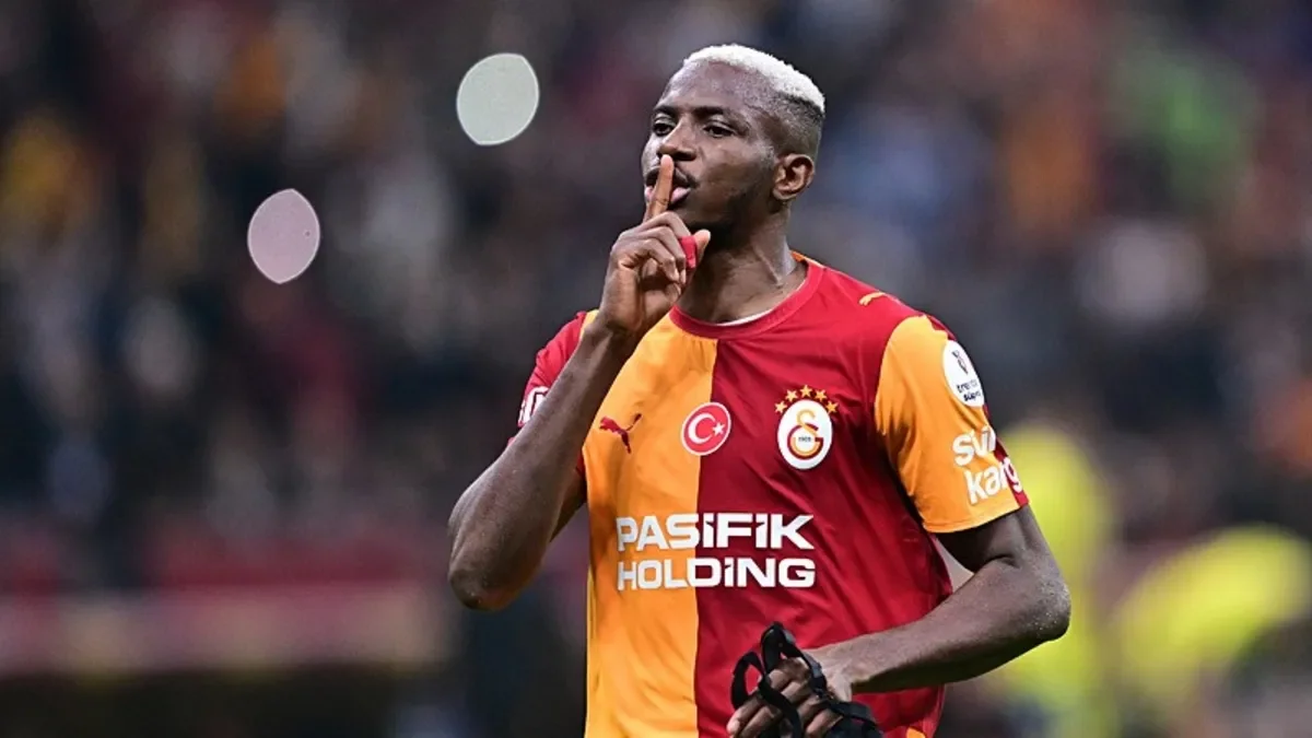Osimhen Fenerbahçe'ye karşı 5. golünü attı