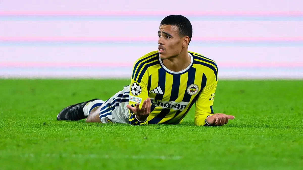 Dirk Kuyt, Greenwood'un kadro dışı kalma nedenini açıkladı