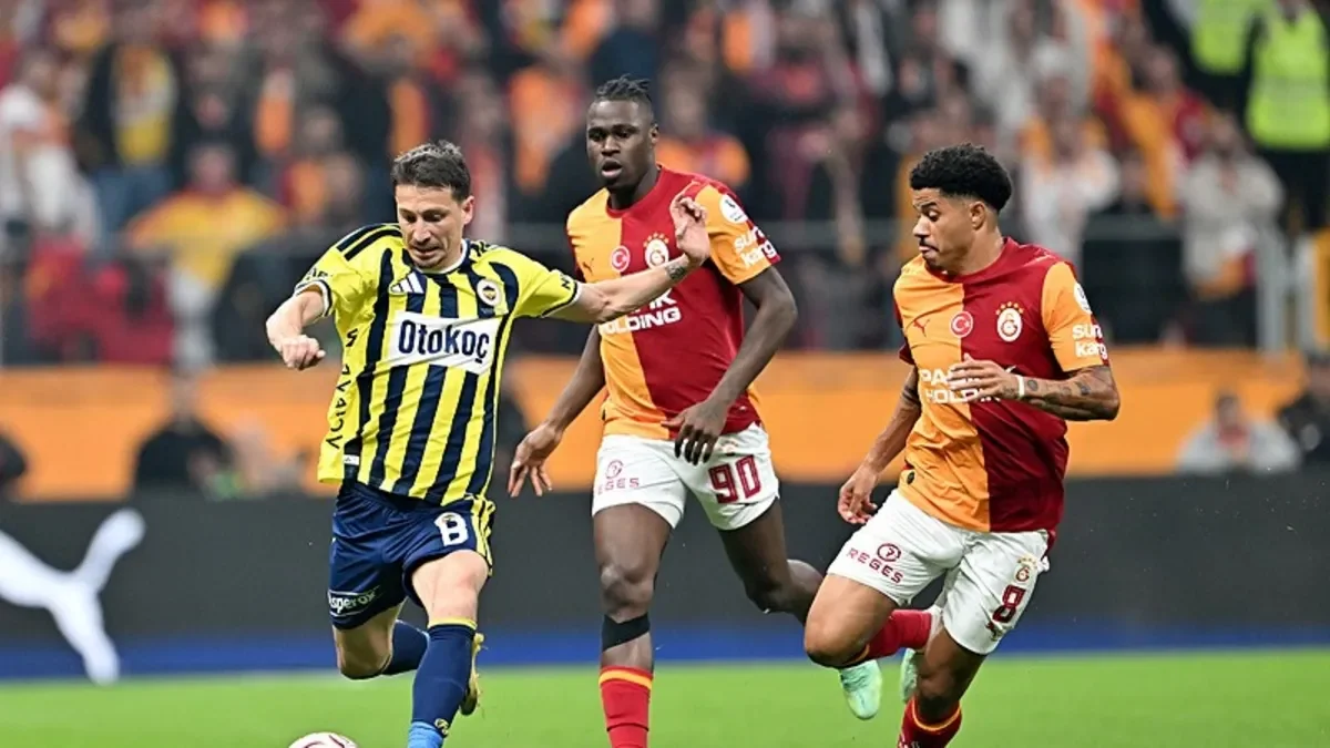 Mert Hakan Yandaş'tan derbi sonrası açıklama: Özür dilerim!