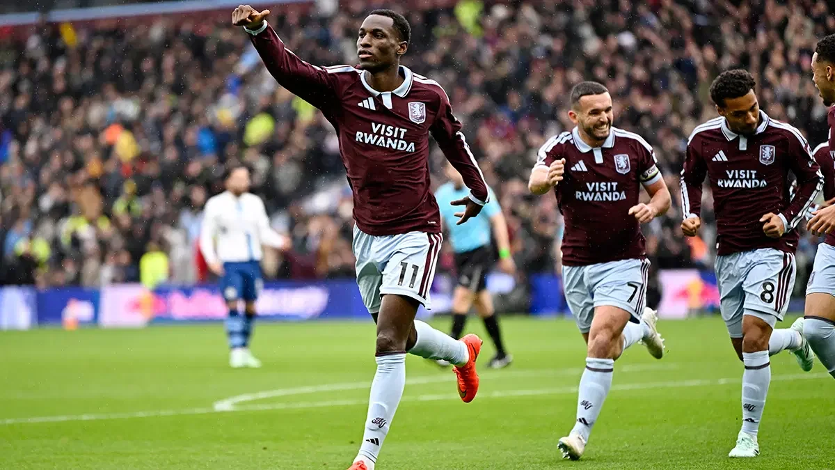 Manchester City'nin serisini Aston Villa bitirdi! Nicolas Jackson'dan duble