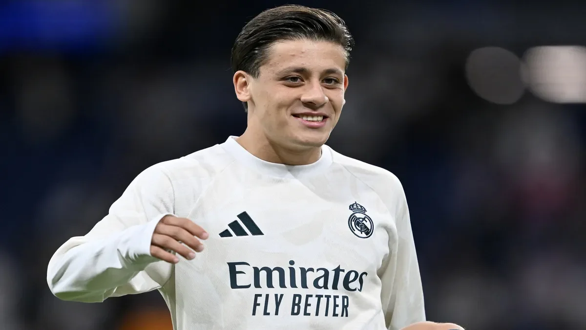 Arda Güler Real Madrid ile sözleşme imzaladı