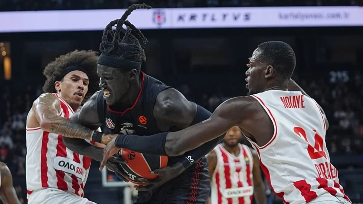 Beşiktaş sahasında Olympiakos'a 81-73 yenildi