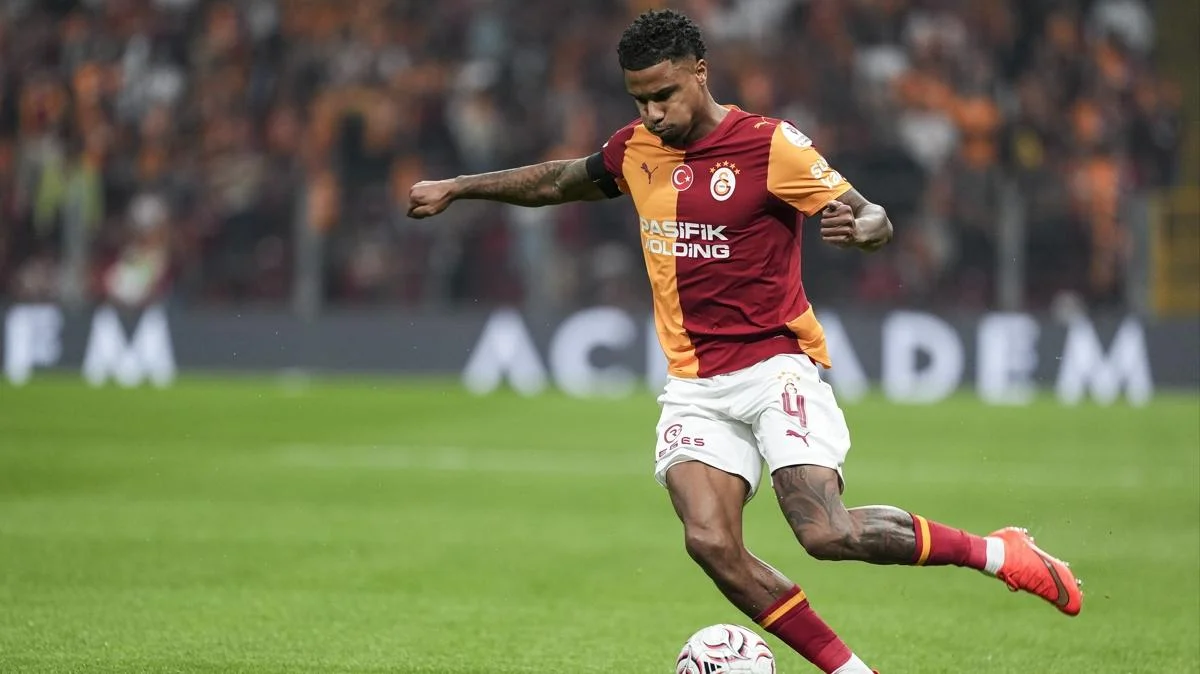 Galatasaraylı Ismail Jakobs'tan milli takım kararı!