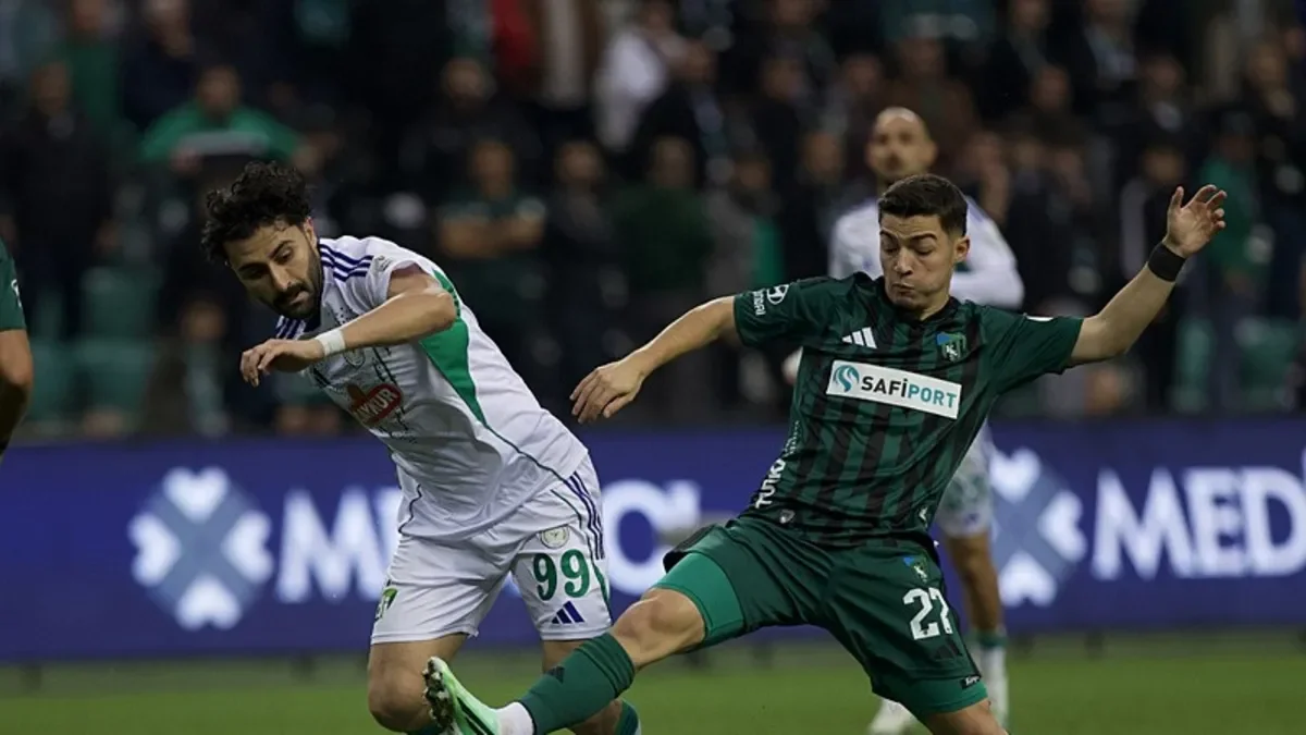 Kocaelispor ile Çaykur Rizespor 0-0 berabere kaldı